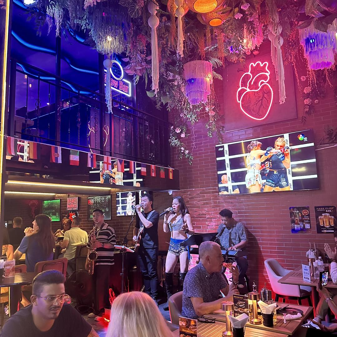 The Brew House Sukhumvit8